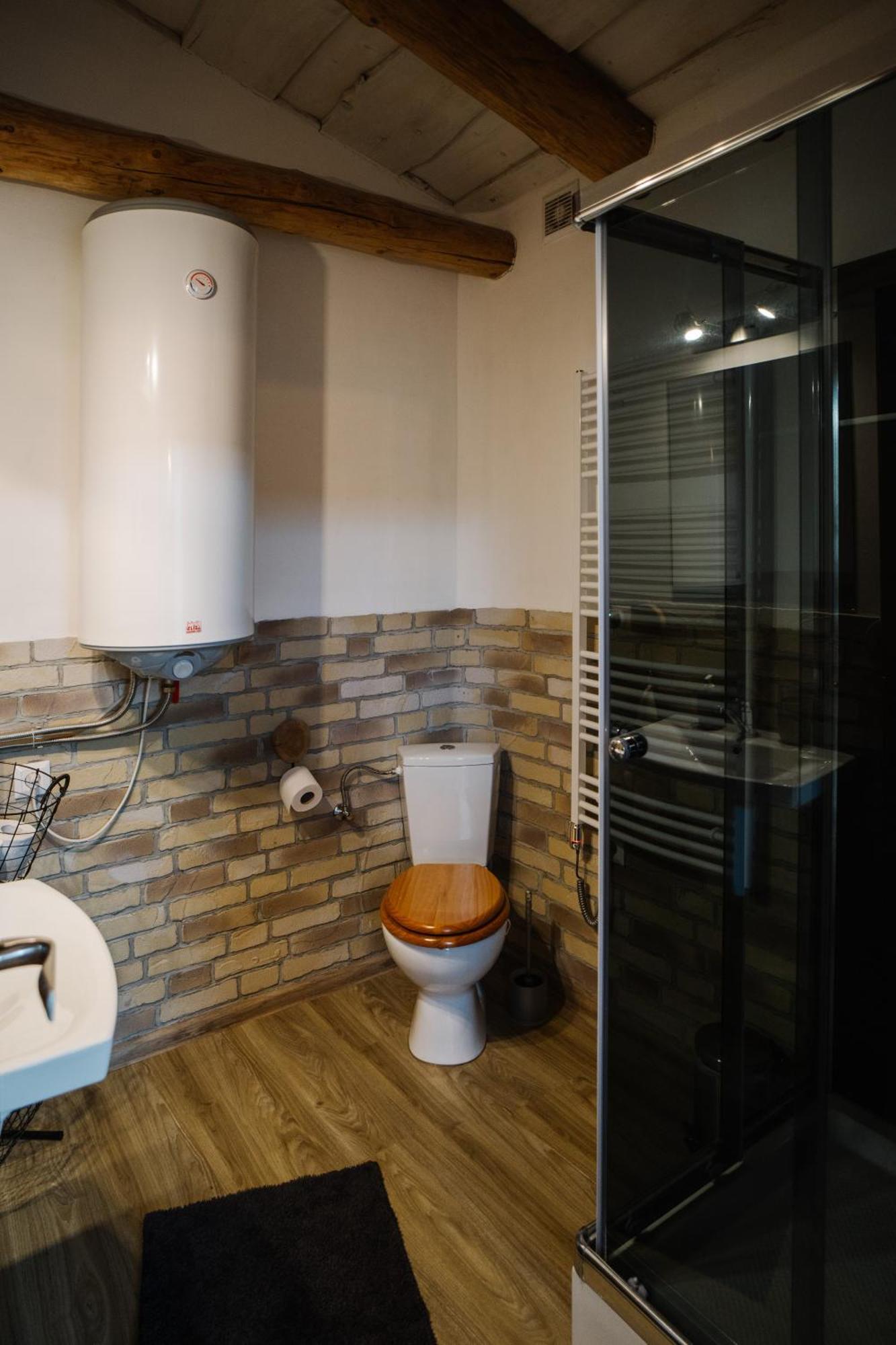 Gazdovsky Dvor B&B S Mini Wellness Besenova Exterior photo
