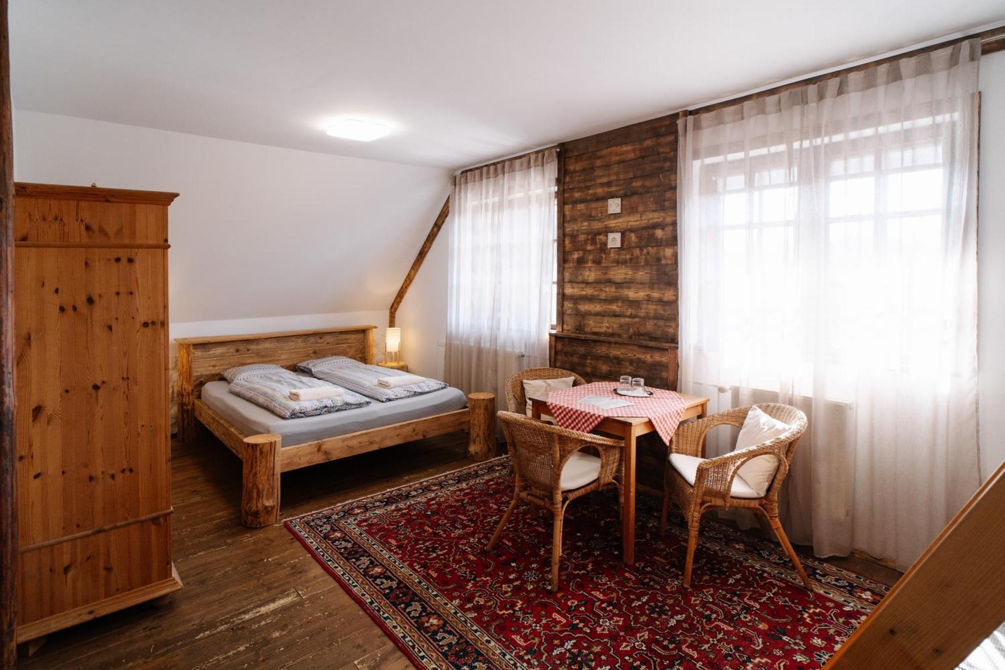 Gazdovsky Dvor B&B S Mini Wellness Besenova Exterior photo